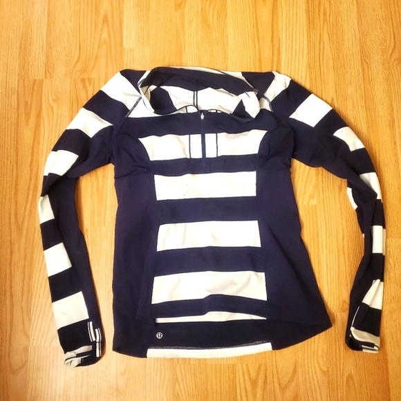 Lululemon running shirt - Picture 1 of 3